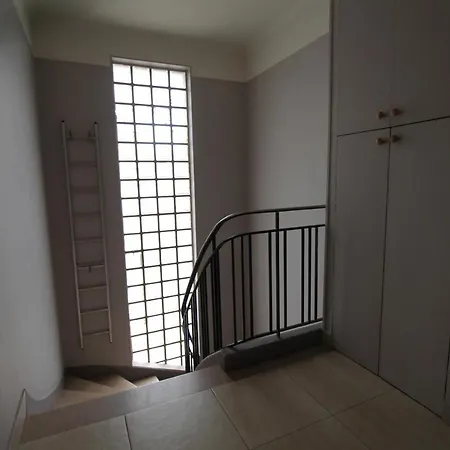 Apartment Escale-Marne Fr - 201 - Free Parking - Free Luggage Storage - All Equipped - Linen Included - Washing Machine - Luxury Emma Mattress 160X200 - 10Mn Walk Metro 8 - Rer A - Panoramic View - From 1 To 6 Guests