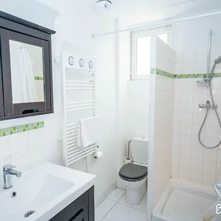 Apartment Escale-Marne Fr - 201 - Free Parking - Free Luggage Storage - All Equipped - Linen Included - Washing Machine - Luxury Emma Mattress 160X200 - 10Mn Walk Metro 8 - Rer A - Panoramic View - From 1 To 6 Guests Maisons-Alfort